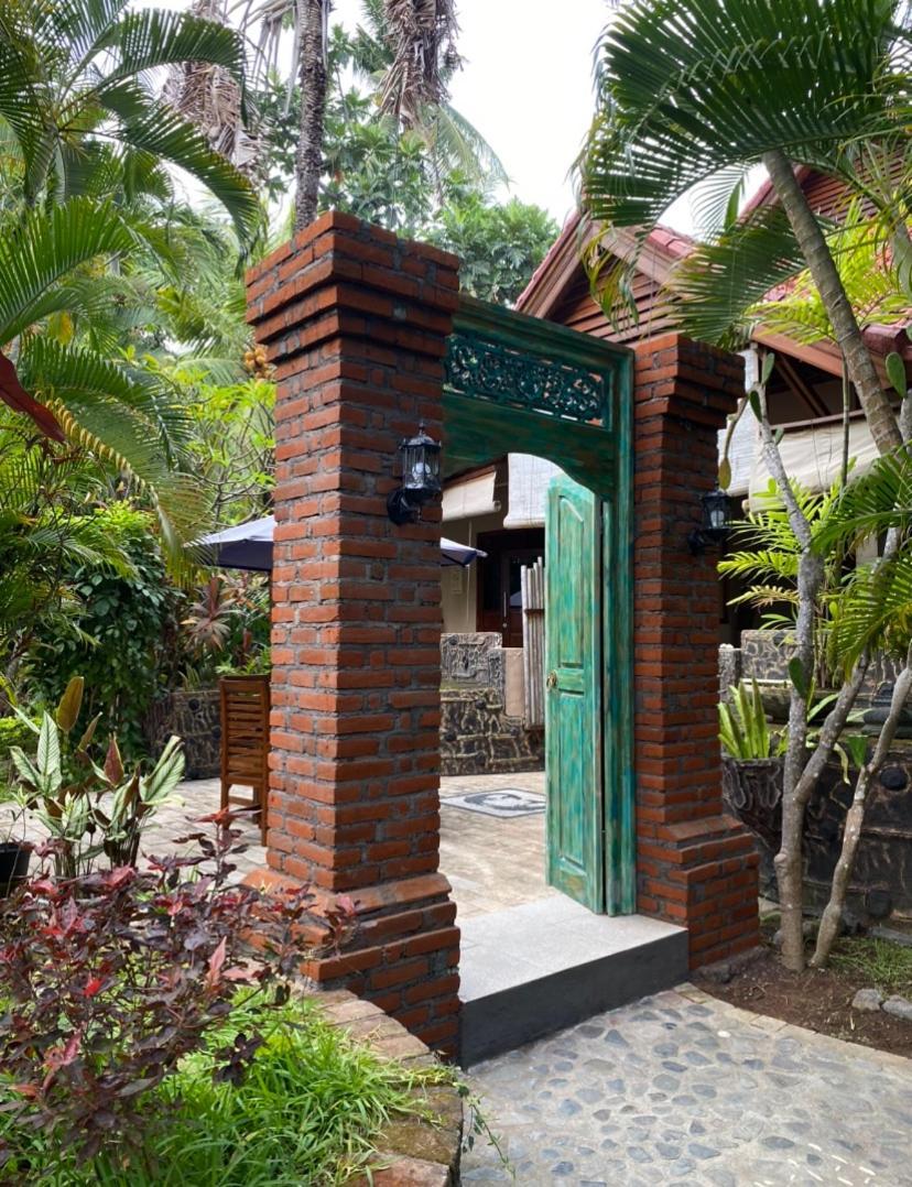 Villa Selina Tejakula Bagian luar foto
